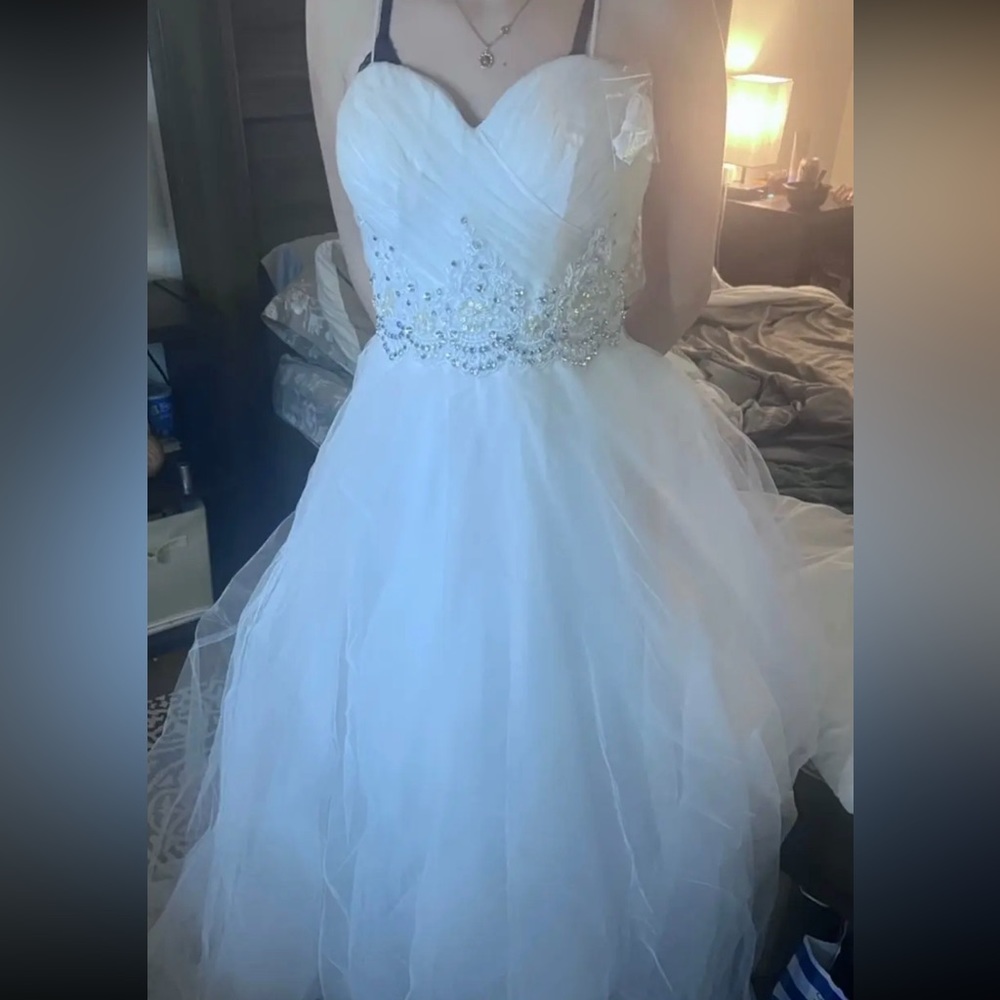 Wedding dress size 4